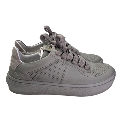 VIBAe London Bio leather sneakers, light grey | 37