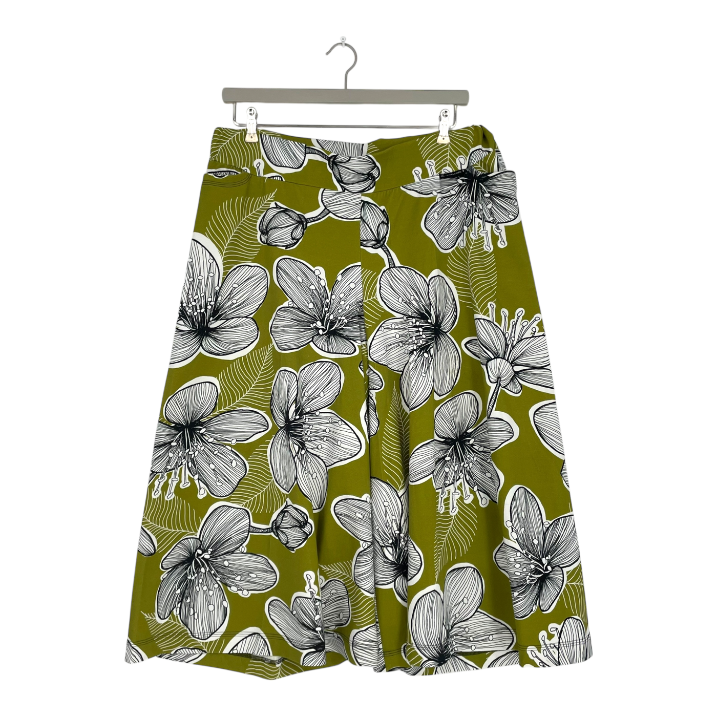 Ommellinen skirt culottes, flowers | woman XL