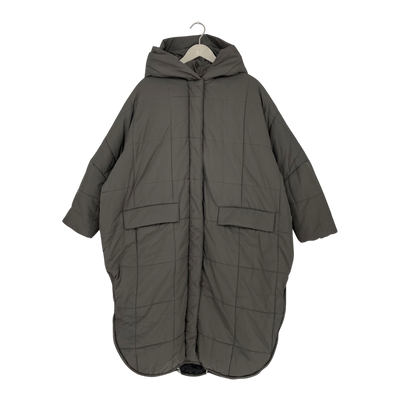 Embassy of Bricks and Logs saskatoon puffer parka, black olive | woman S