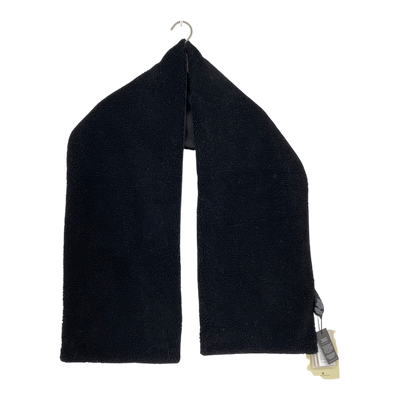 Embassy of Bricks and Logs bayonne sherpa scarf, black