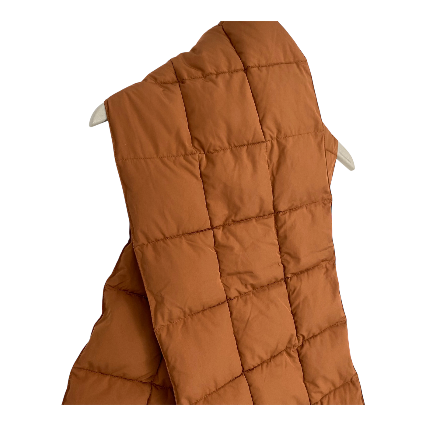 Embassy of Bricks and Logs dubbo puffer scarf, bisquit