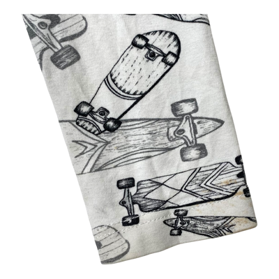Metsola shirt, skateboard | 104cm