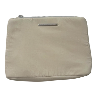 Embassy of Bricks and Logs albi quilted bag, off white