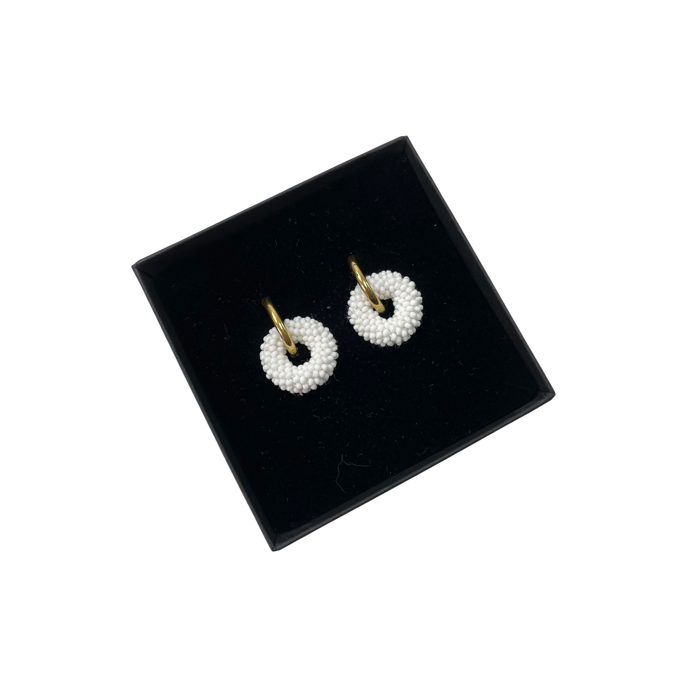 Kaiko veda earrings, white/gold