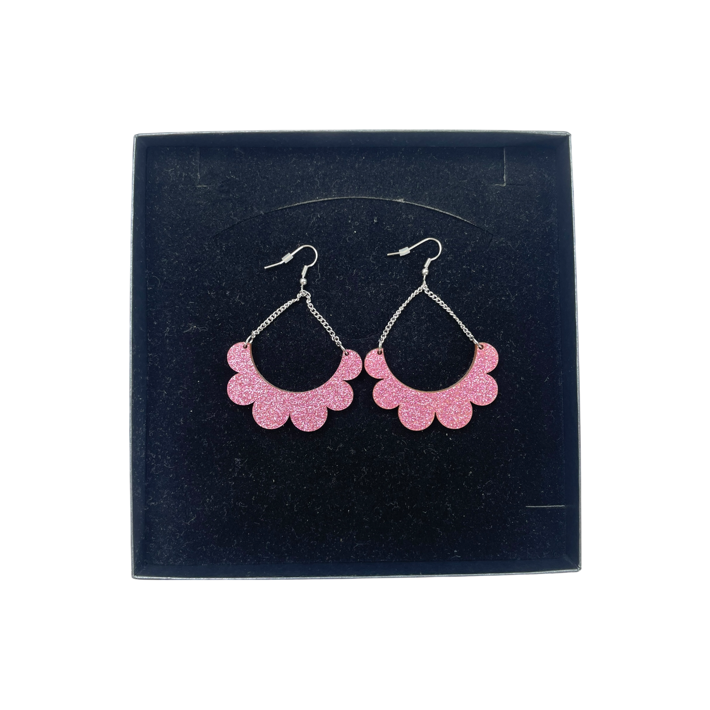 Maanantaimalli kaarella earrings, pink glitter