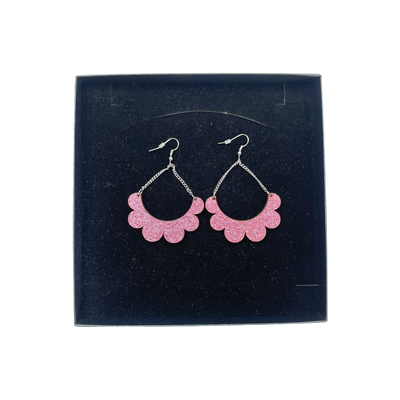 Maanantaimalli kaarella earrings, pink glitter