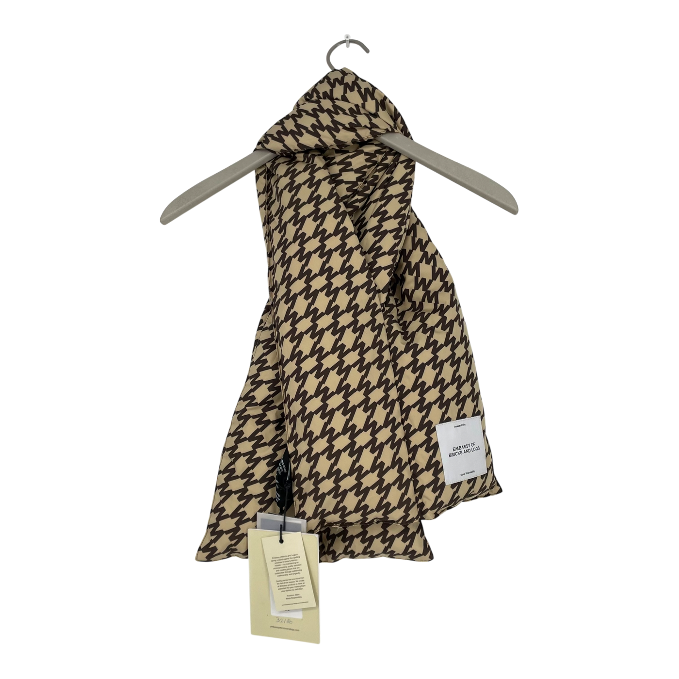Embassy of Bricks and Logs hervey puffer scarf, houndstooth