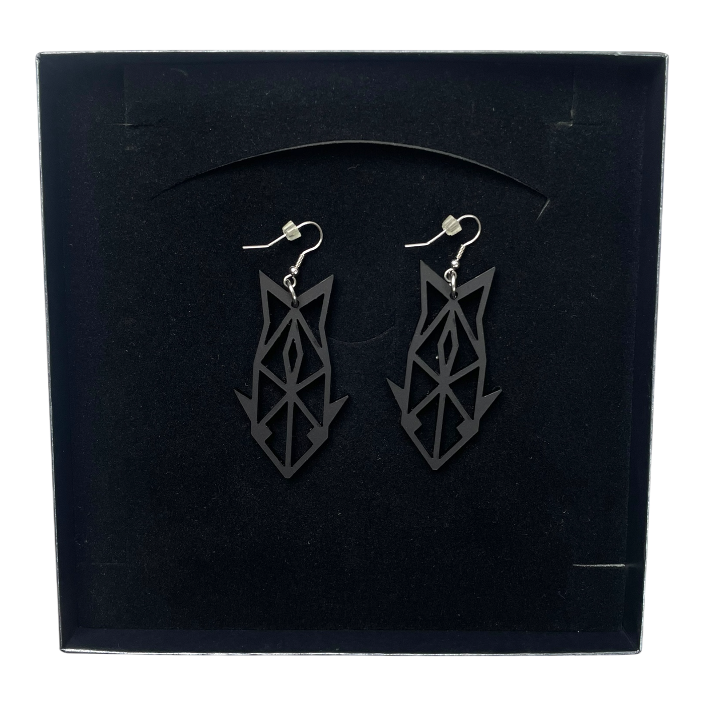 Yo Zen fish earrings, black