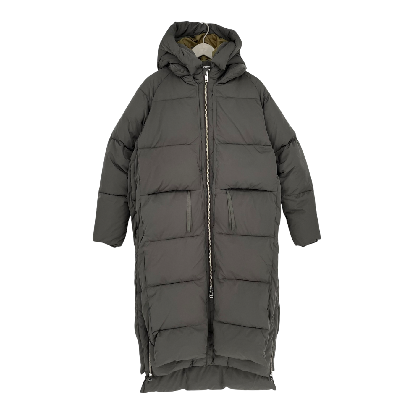 Embassy of Bricks and Logs lourdes puffer jacket, black olive | unisex S