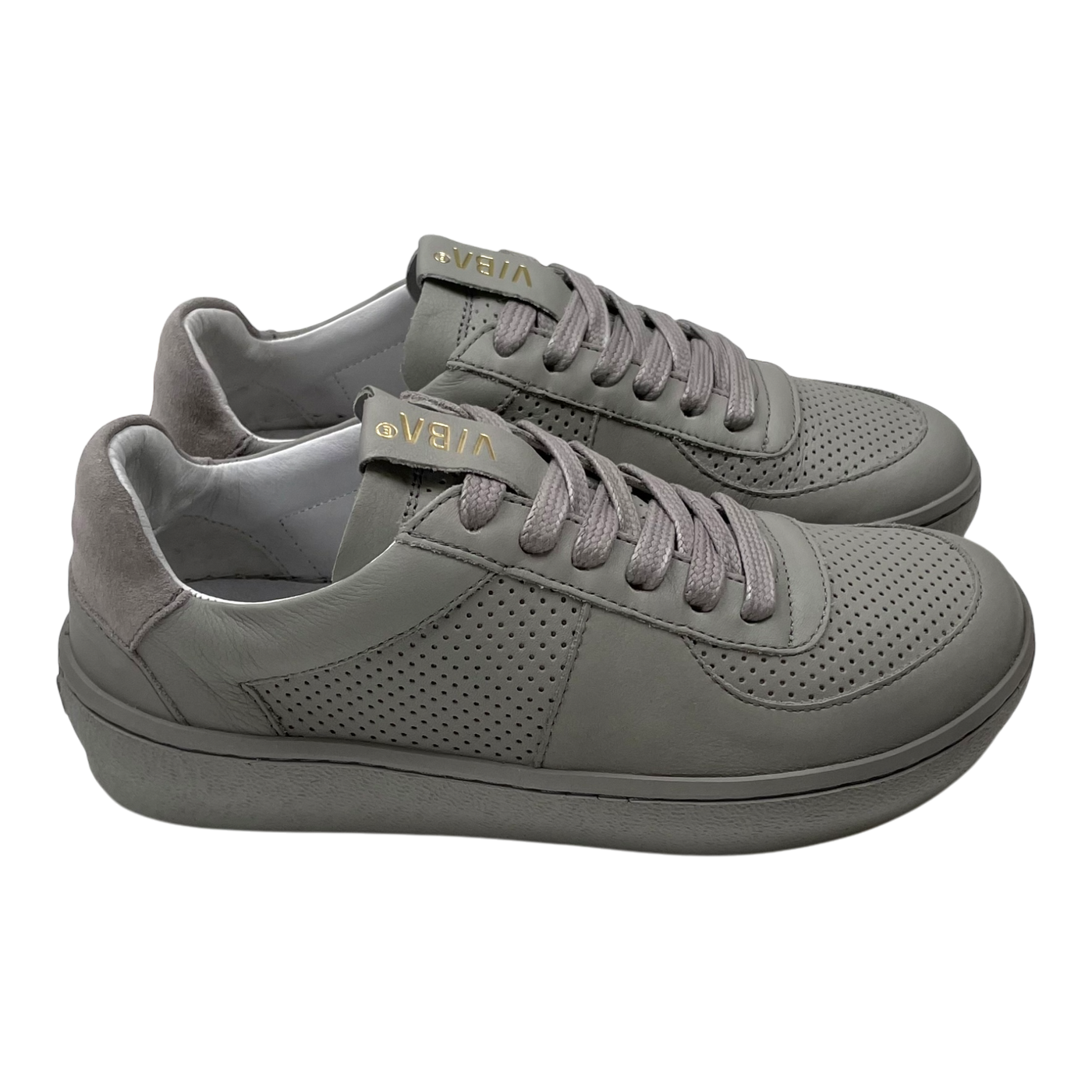 VIBAe London Bio leather sneakers, grey | 38