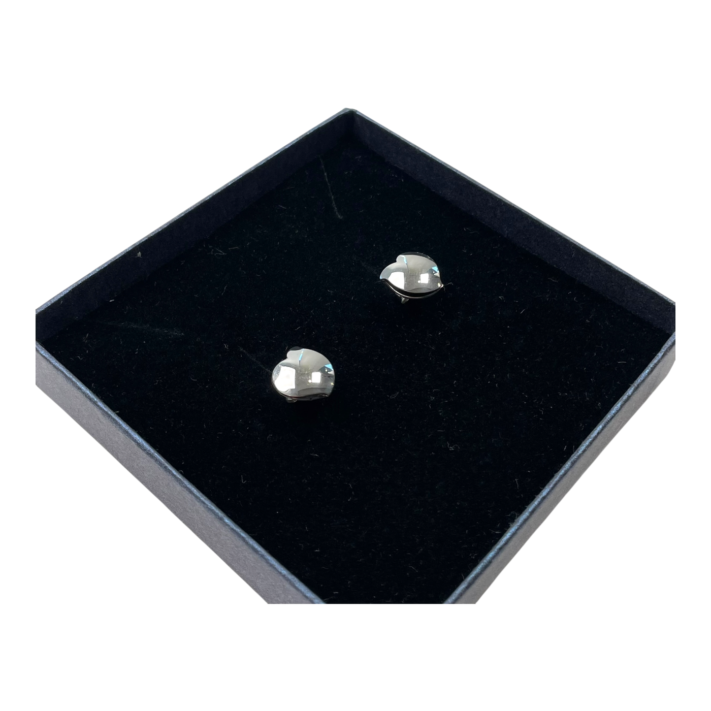Lumoava hali stud earrings, silver