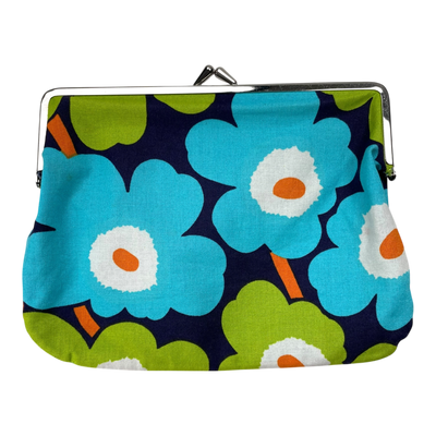 Marimekko clasp pouch, unikko