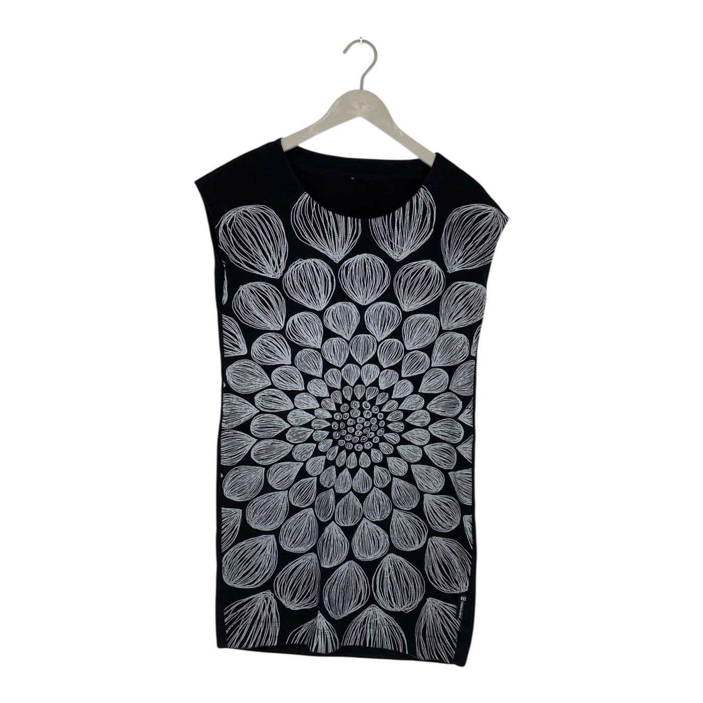 Ommellinen t-shirt tunic, black | woman M