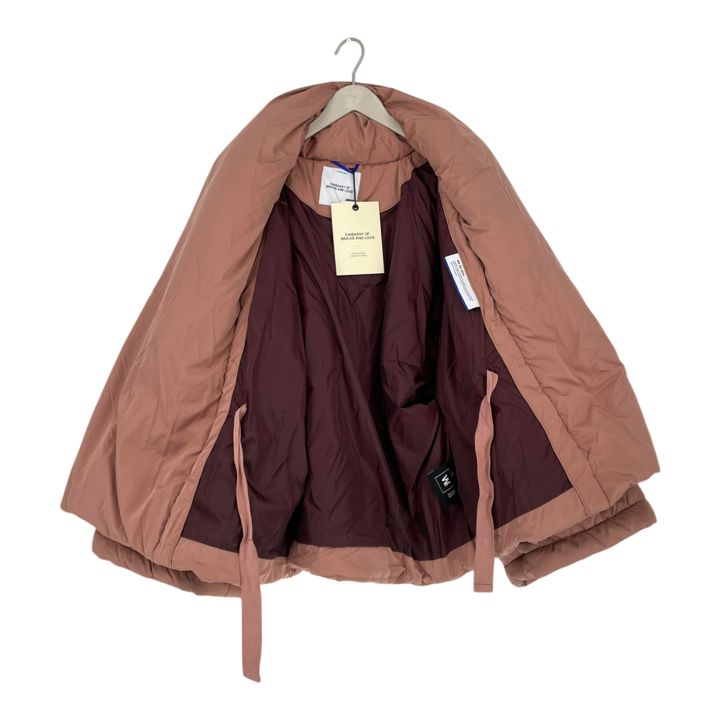 Embassy of Bricks and Logs chiba puffer coat, shadow rose | woman S