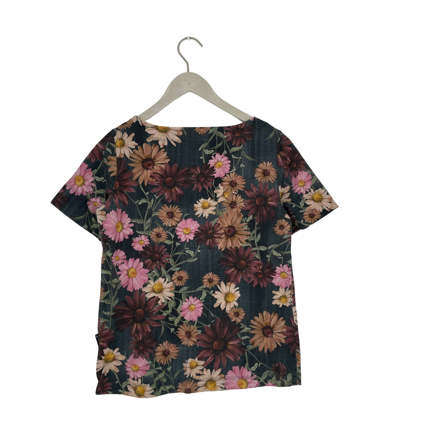 Ommellinen t-shirt, vintage flowers | woman M
