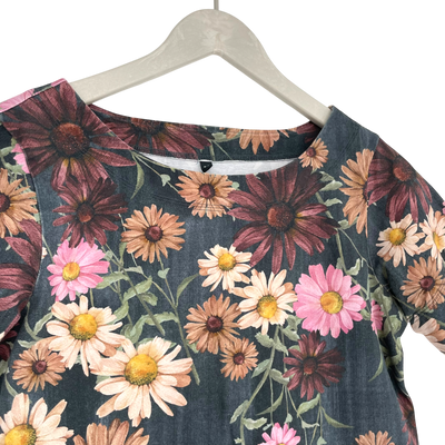 Ommellinen t-shirt, vintage flowers | woman M