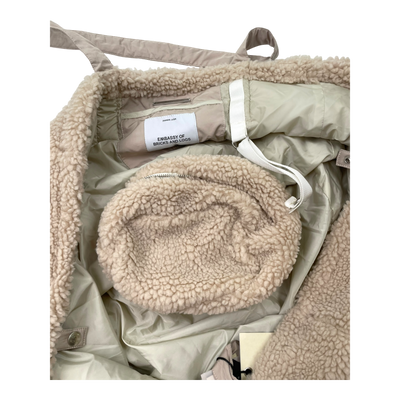 Embassy of Bricks and Logs kodiak combat teddy bag, cream | onesize