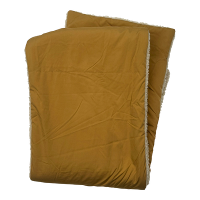 Embassy of Bricks and Logs bayonne sherpa scarf, beige