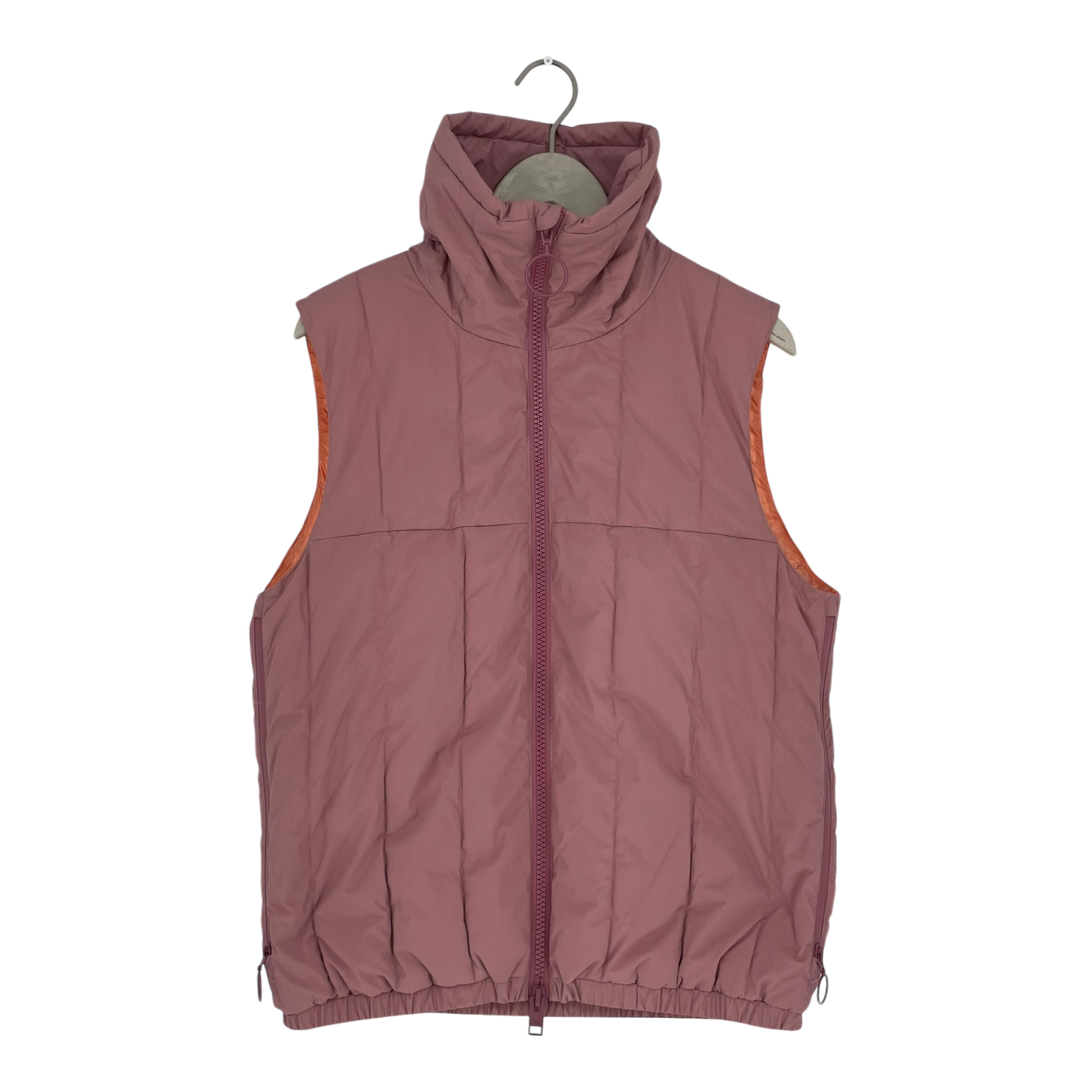 Embassy of Bricks and Logs Barrett puffer vest, mauve | woman S